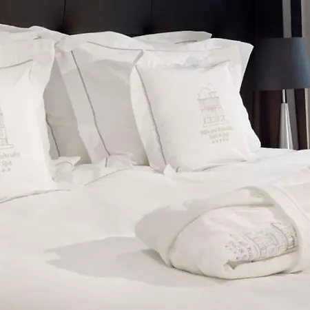 Boutique Am Ruhrufer Golf & Szálloda