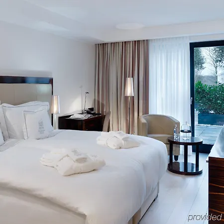 Boutique Am Ruhrufer Golf & 5*