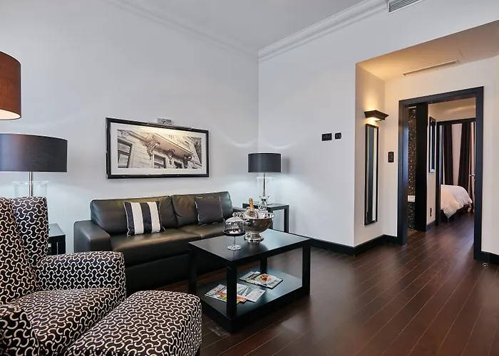 Boutique Am Ruhrufer Golf & 뮬하임안더루