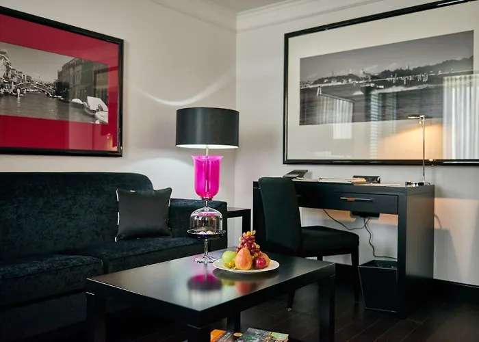 호텔 Boutique Am Ruhrufer Golf & 5*